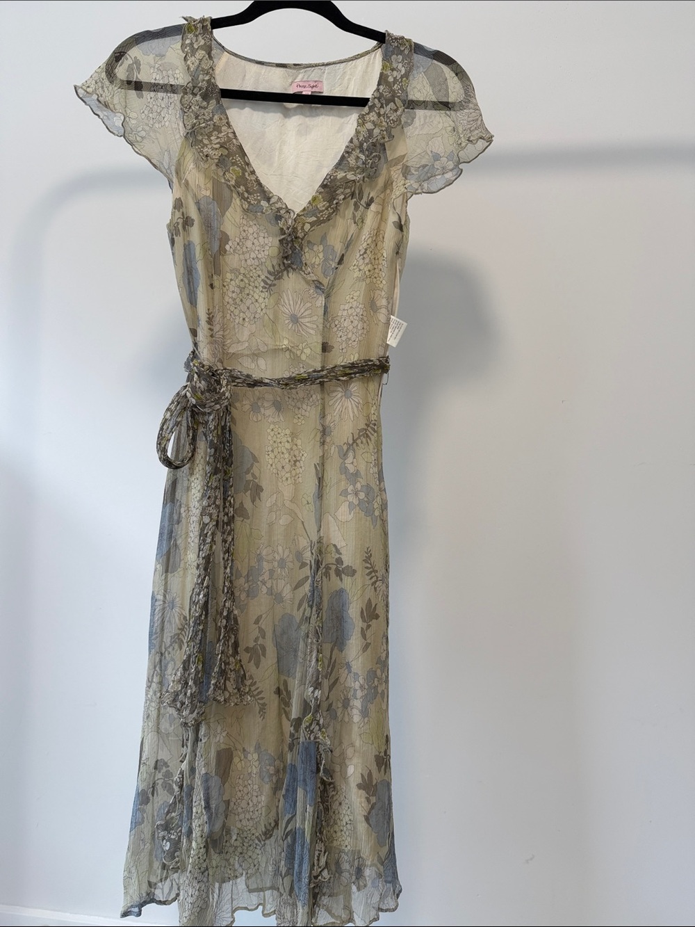 Silk Sheer Floral  Dress - Neutral Beige & Blue
SIZE RUNS SMALL!